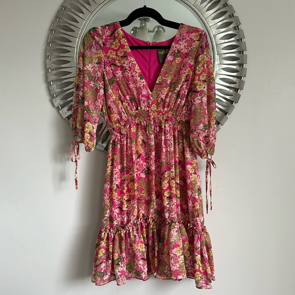 Taylor Floral Dress - Picture 1 of 4
